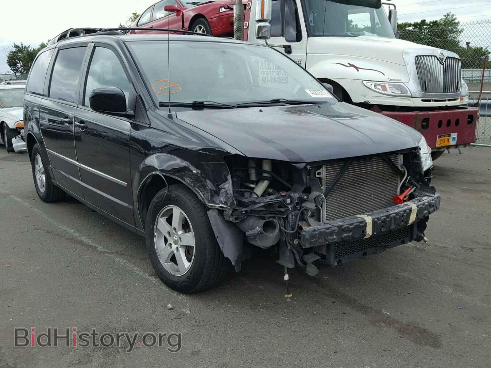 Photo 2D4RN5D10AR444319 - DODGE CARAVAN 2010
