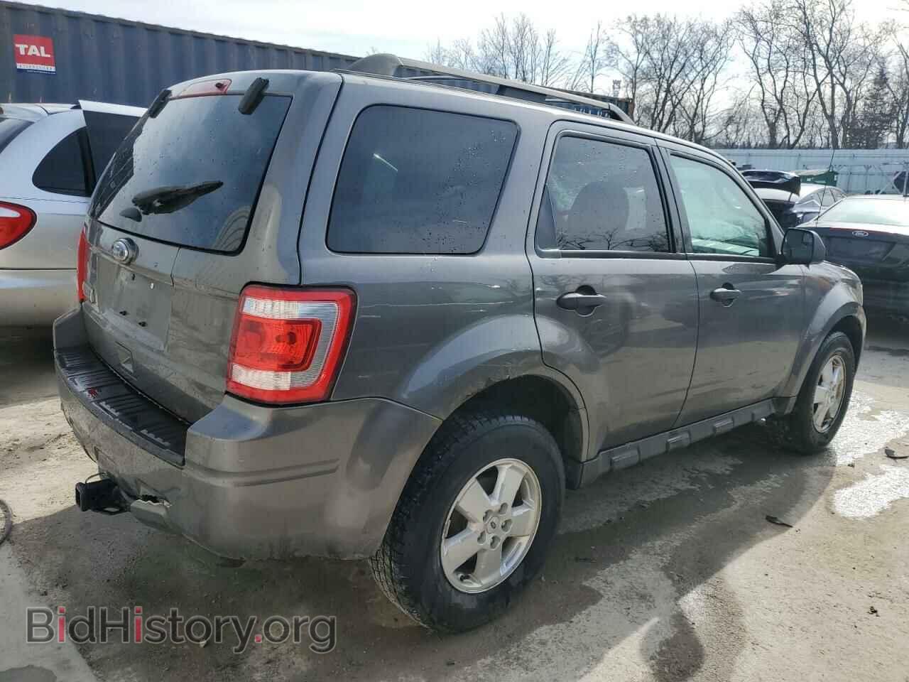 2011 FORD ESCAPE - VIN: 1FMCU9D77BKA92238 - Фото 3