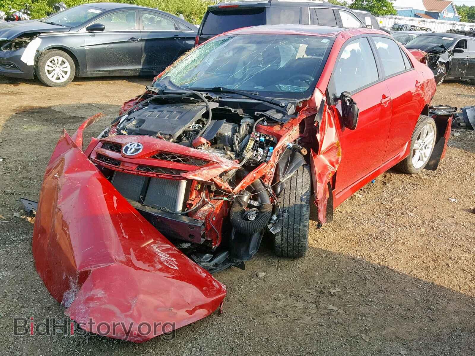 2013 TOYOTA COROLLA BA - VIN: 2T1BU4EEXDC991843 - Фото 2