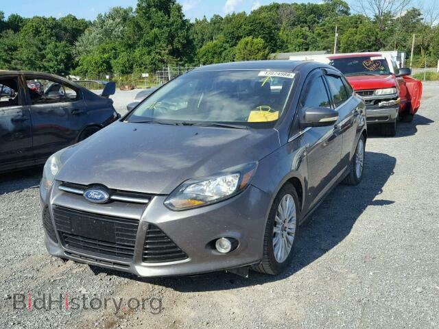 2012 Ford FOCUS (VIN 1FAHP3J28CL247243) — фото 2 из 10