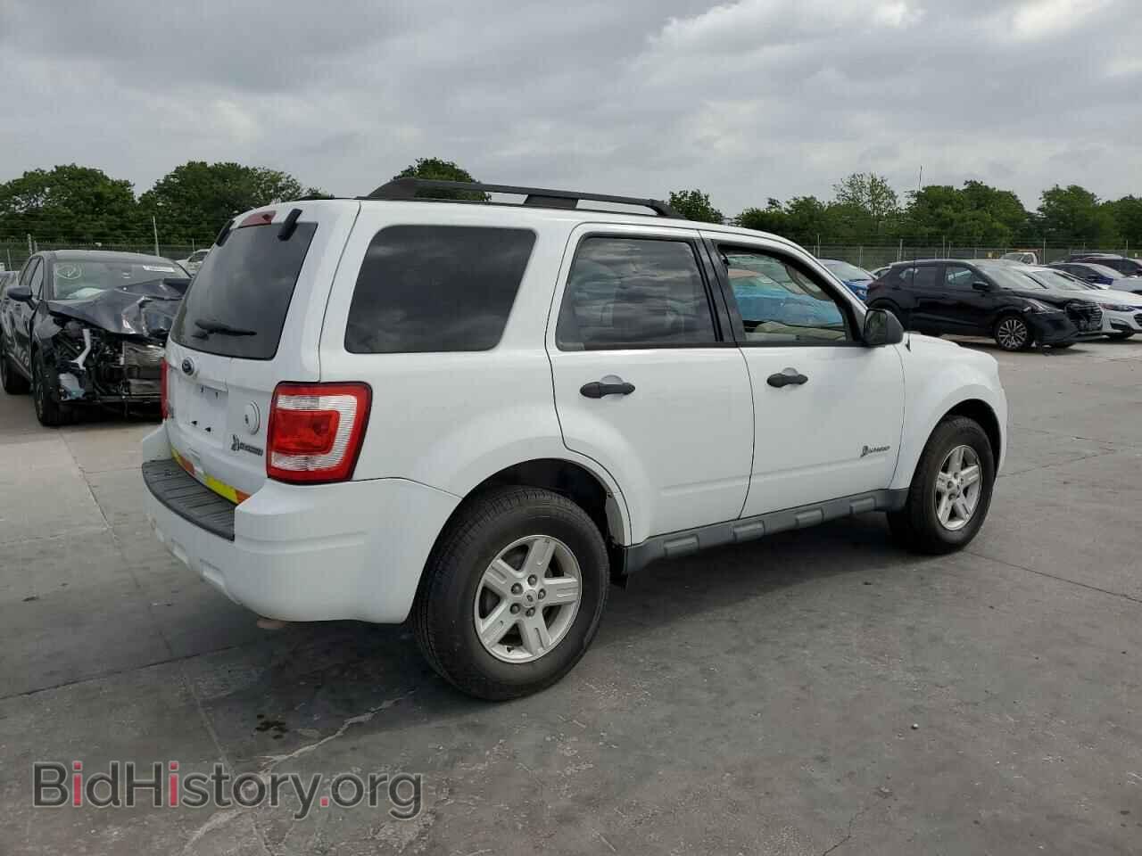2011 FORD ESCAPE - VIN: 1FMCU5K37BKA94211 - Фото 3