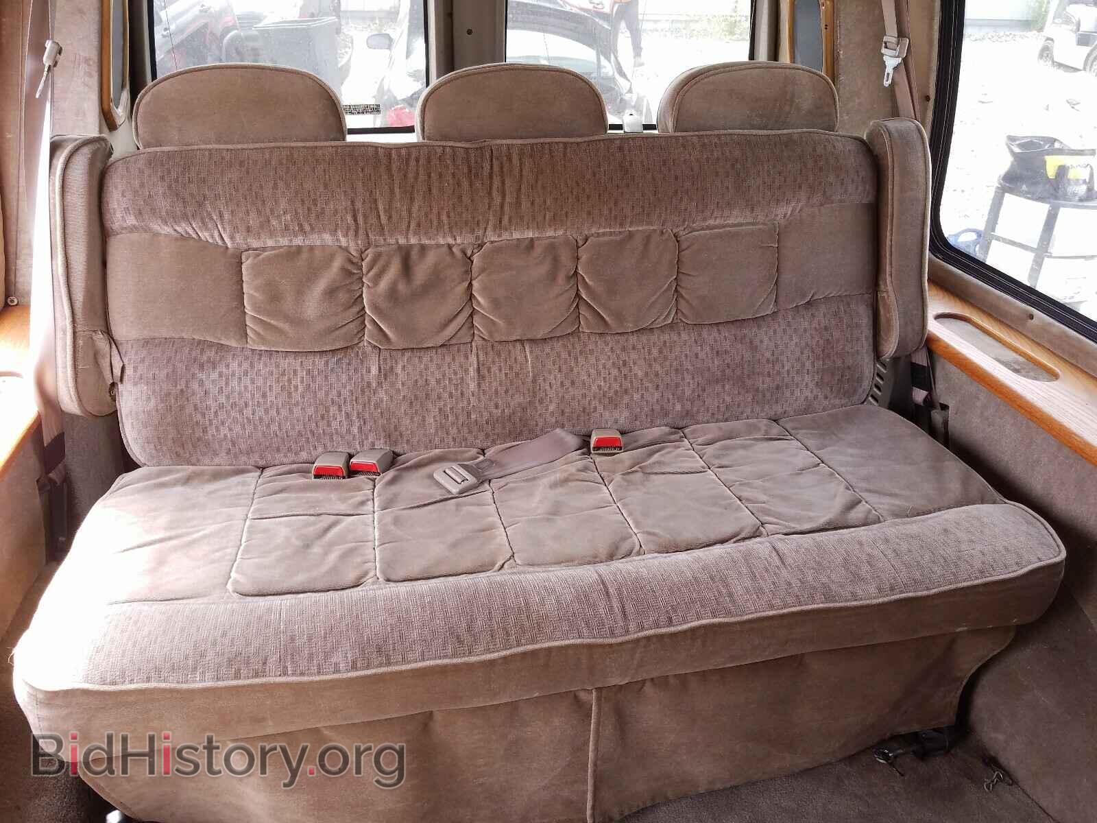 2001 CHEVROLET EXPRESS - VIN: 1GBFG15R211135855 - Фото 9