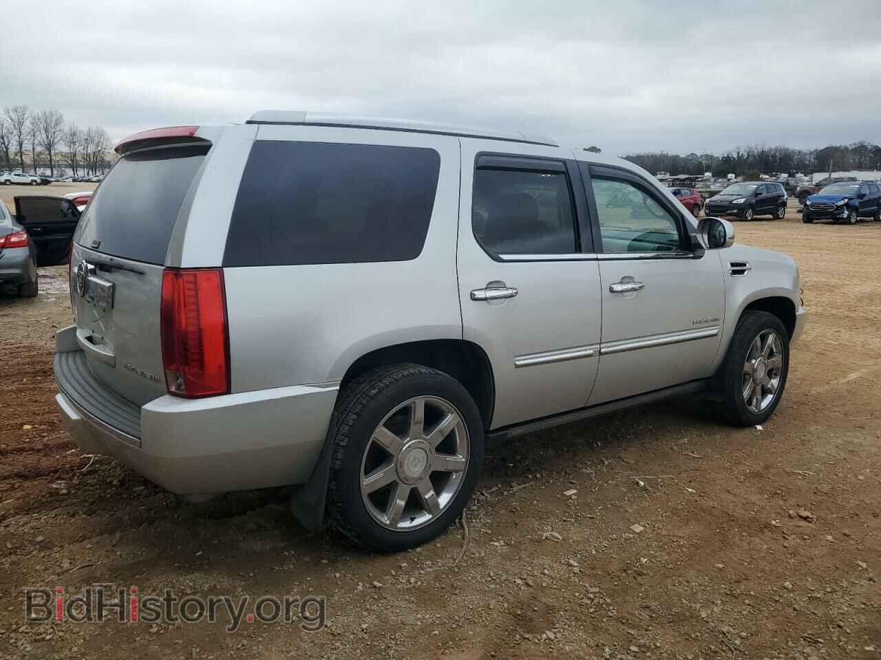 2011 CADILLAC ESCALADE - VIN: 1GYS4CEF3BR116443 - Фото 3