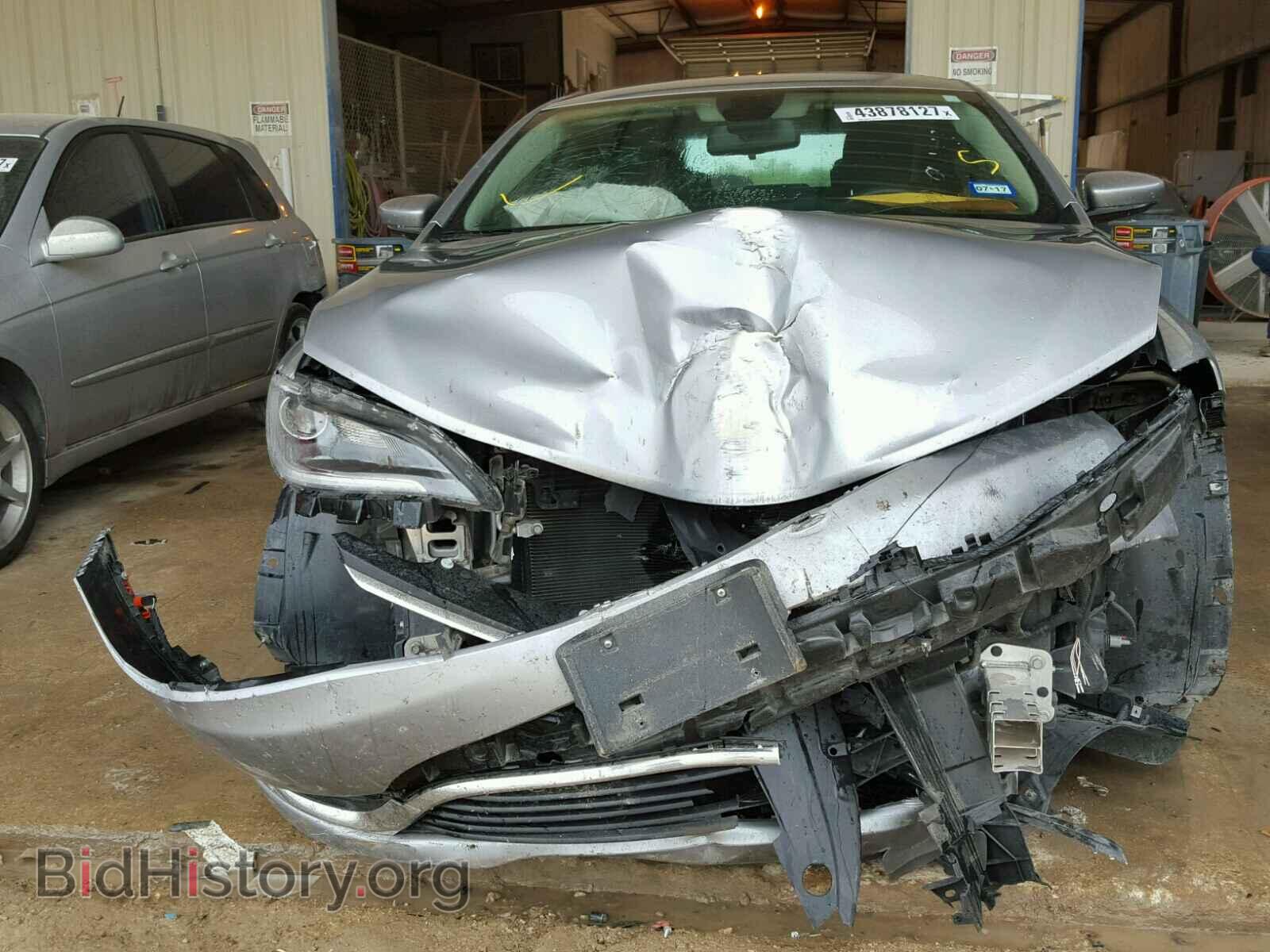 2016 CHRYSLER 200 - VIN: 1C3CCCABXGN102705 - Фото 9