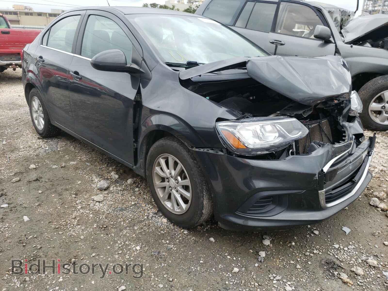 Photo 1G1JD5SH6H4137093 - CHEVROLET SONIC 2017