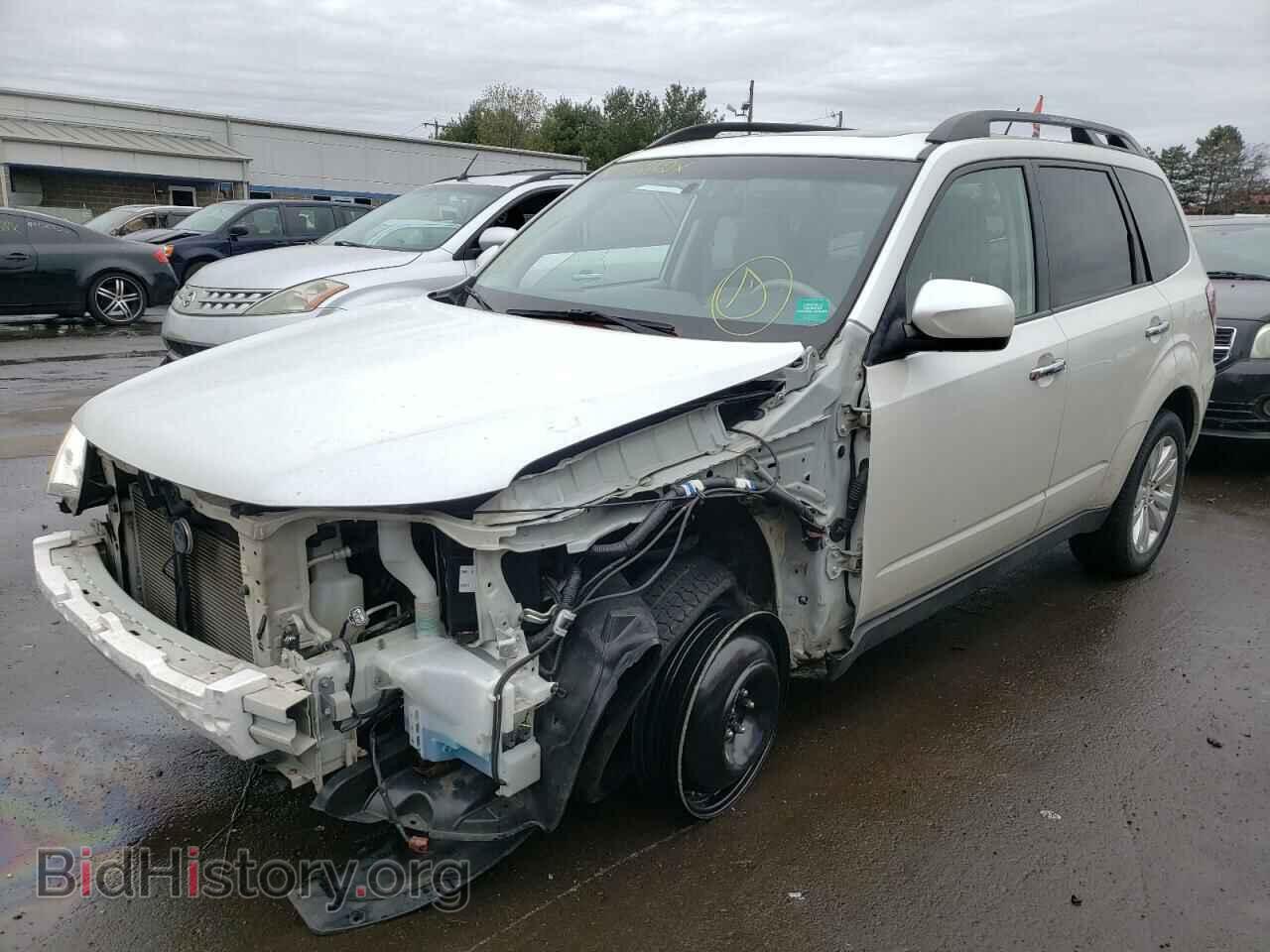 2011 SUBARU FORESTER - VIN: JF2SHAECXBH707560 - Фото 2