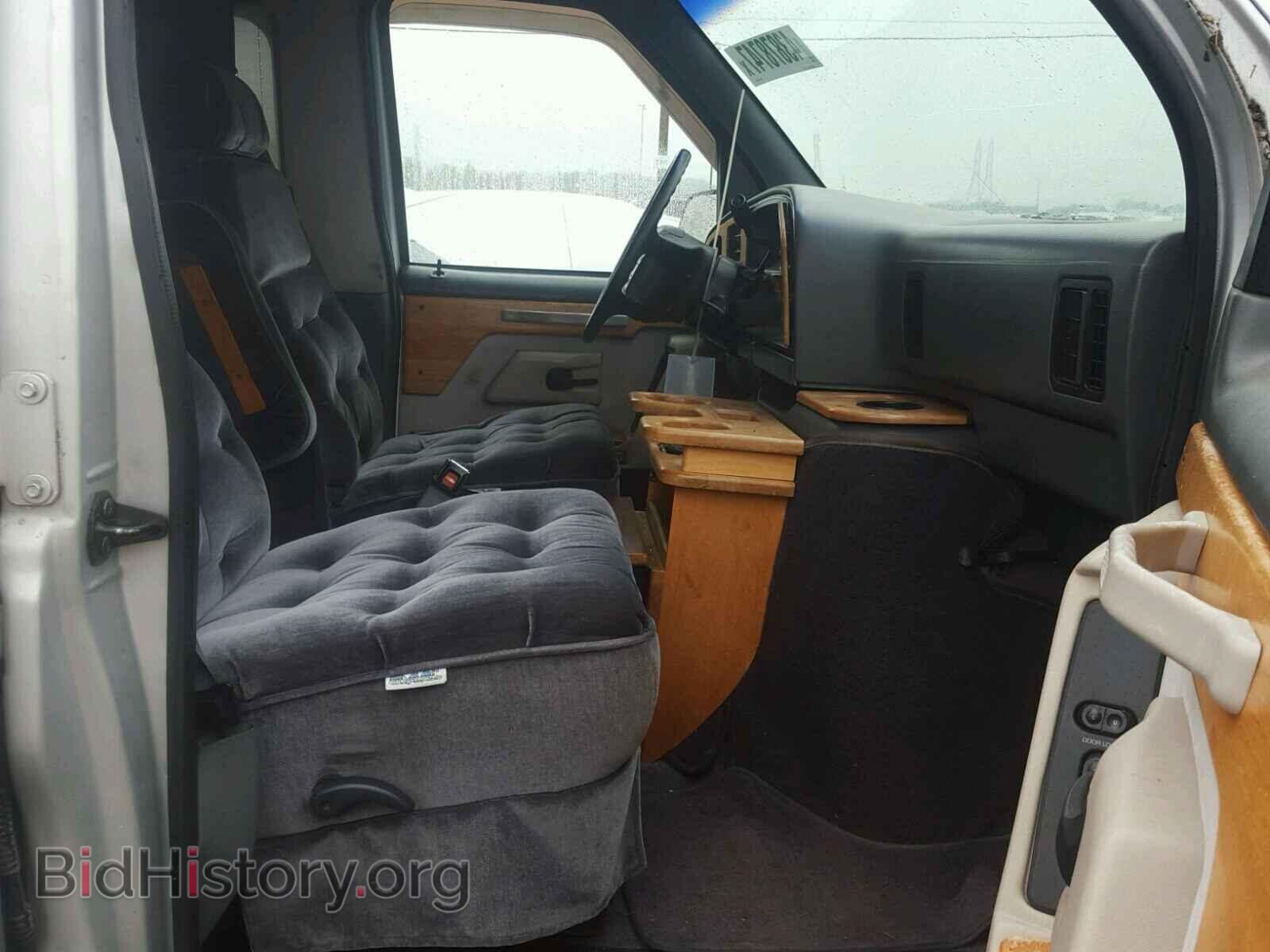 1994 FORD ECONOLINE - VIN: 1FDEE14N7RHB46425 - Фото 5