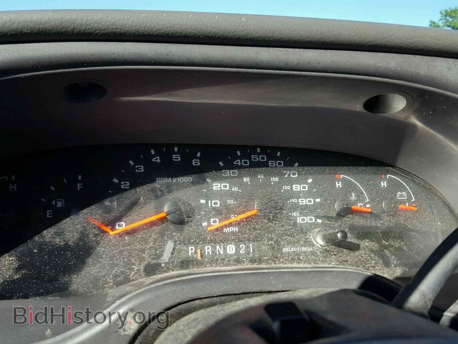 2004 FORD ECONOLINE - VIN: 1FDSE35L94HB44860 - Photo 8