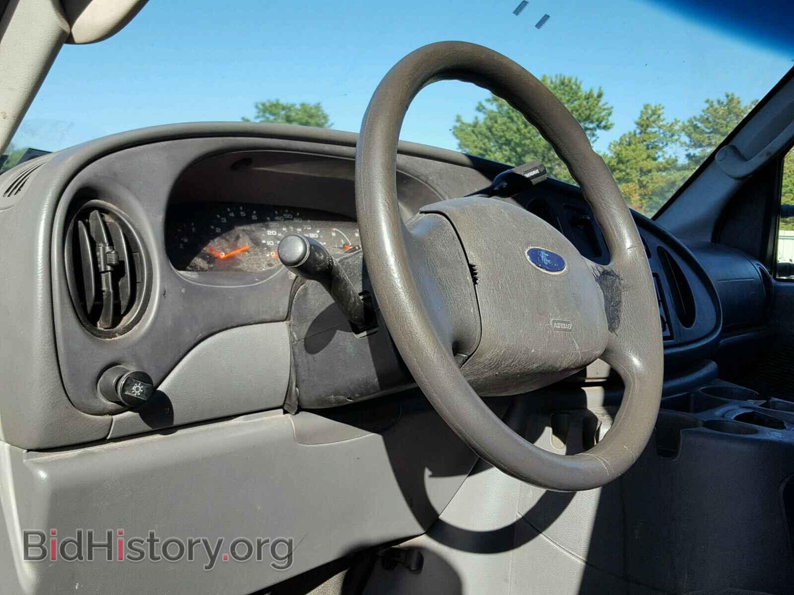 2004 FORD ECONOLINE - VIN: 1FDSE35L94HB44860 - Photo 9