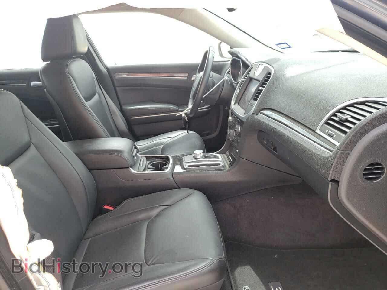2017 CHRYSLER 300 - VIN: 2C3CCAAGXHH511894 - Фото 5