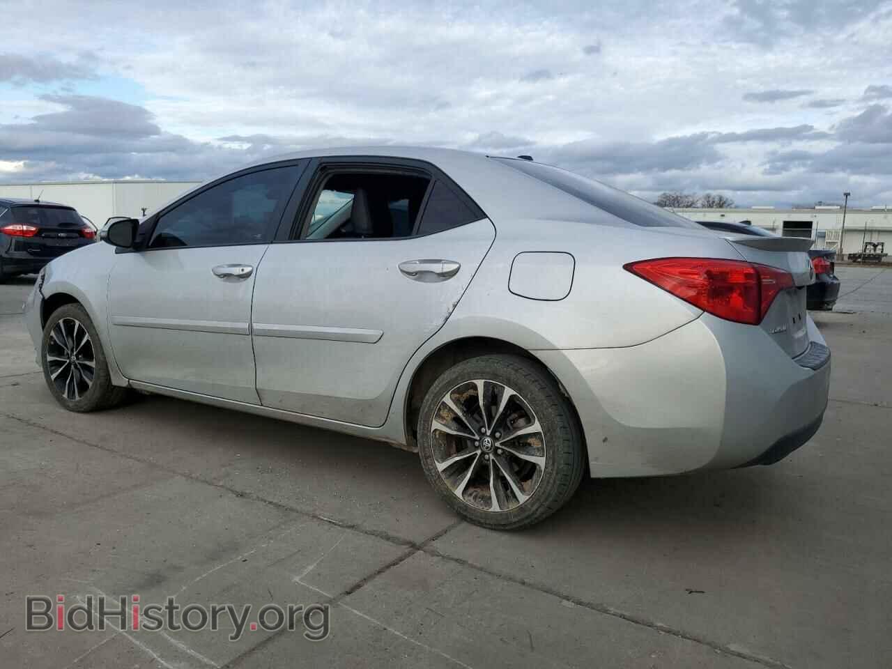 2017 TOYOTA COROLLA - VIN: 2T1BURHE3HC811570 - Фото 2