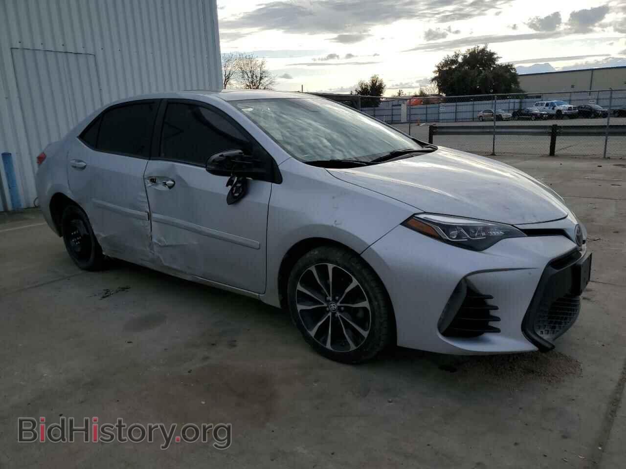 2017 TOYOTA COROLLA - VIN: 2T1BURHE3HC811570 - Фото 4