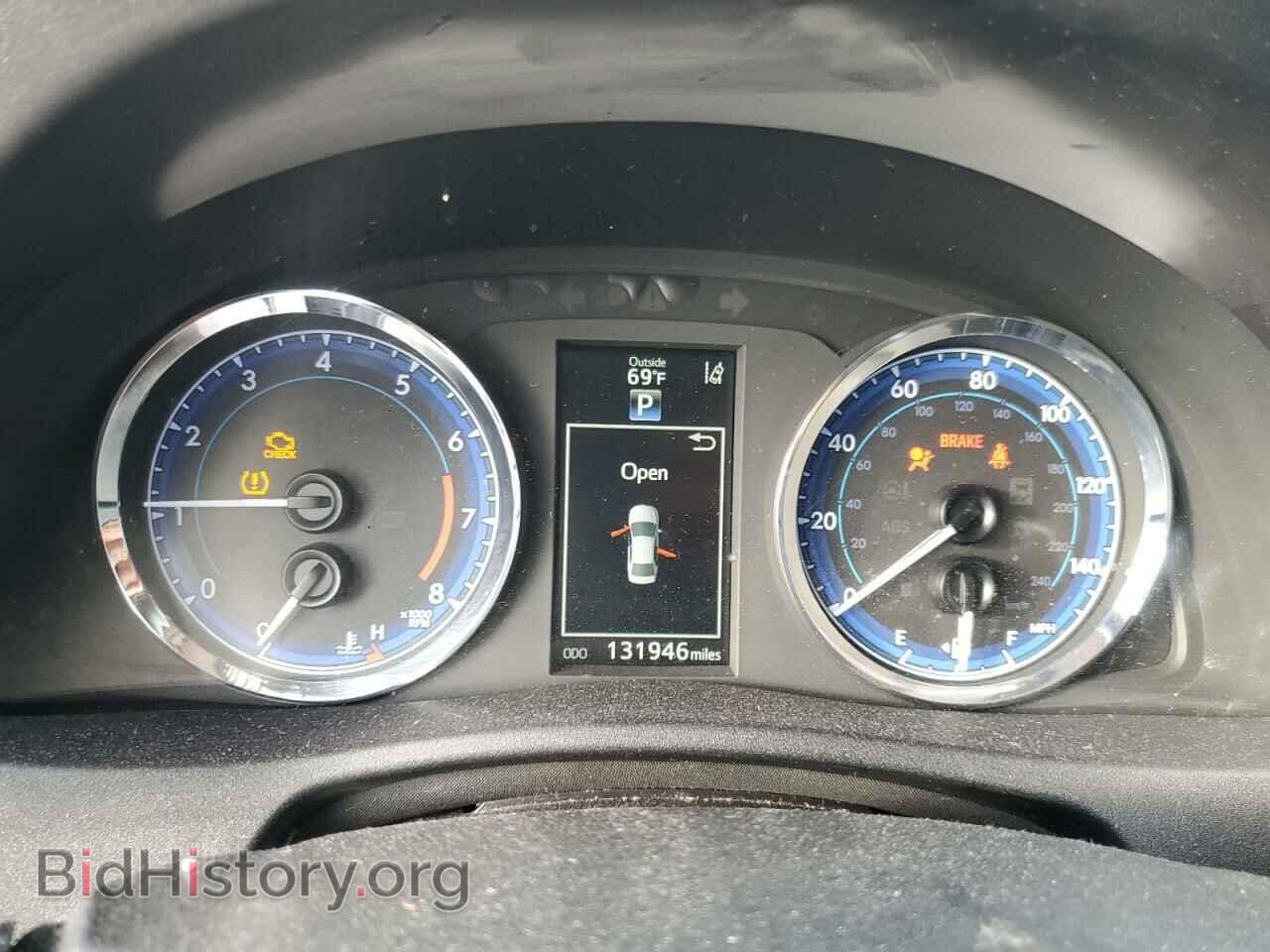 2017 TOYOTA COROLLA - VIN: 2T1BURHE3HC811570 - Фото 9