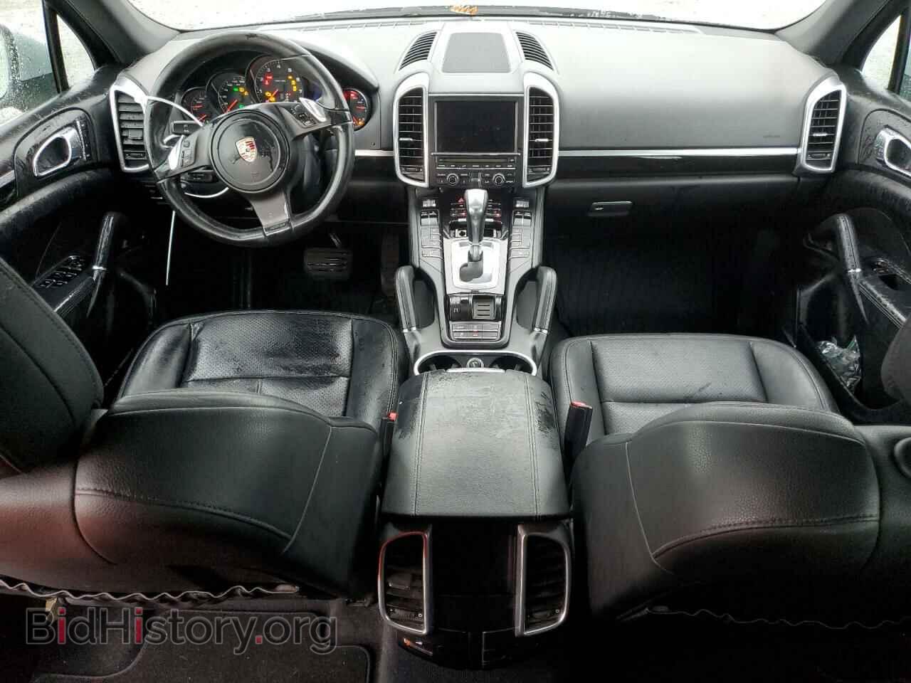 2011 PORSCHE CAYENNE - VIN: WP1AA2A24BLA07594 - Photo 8