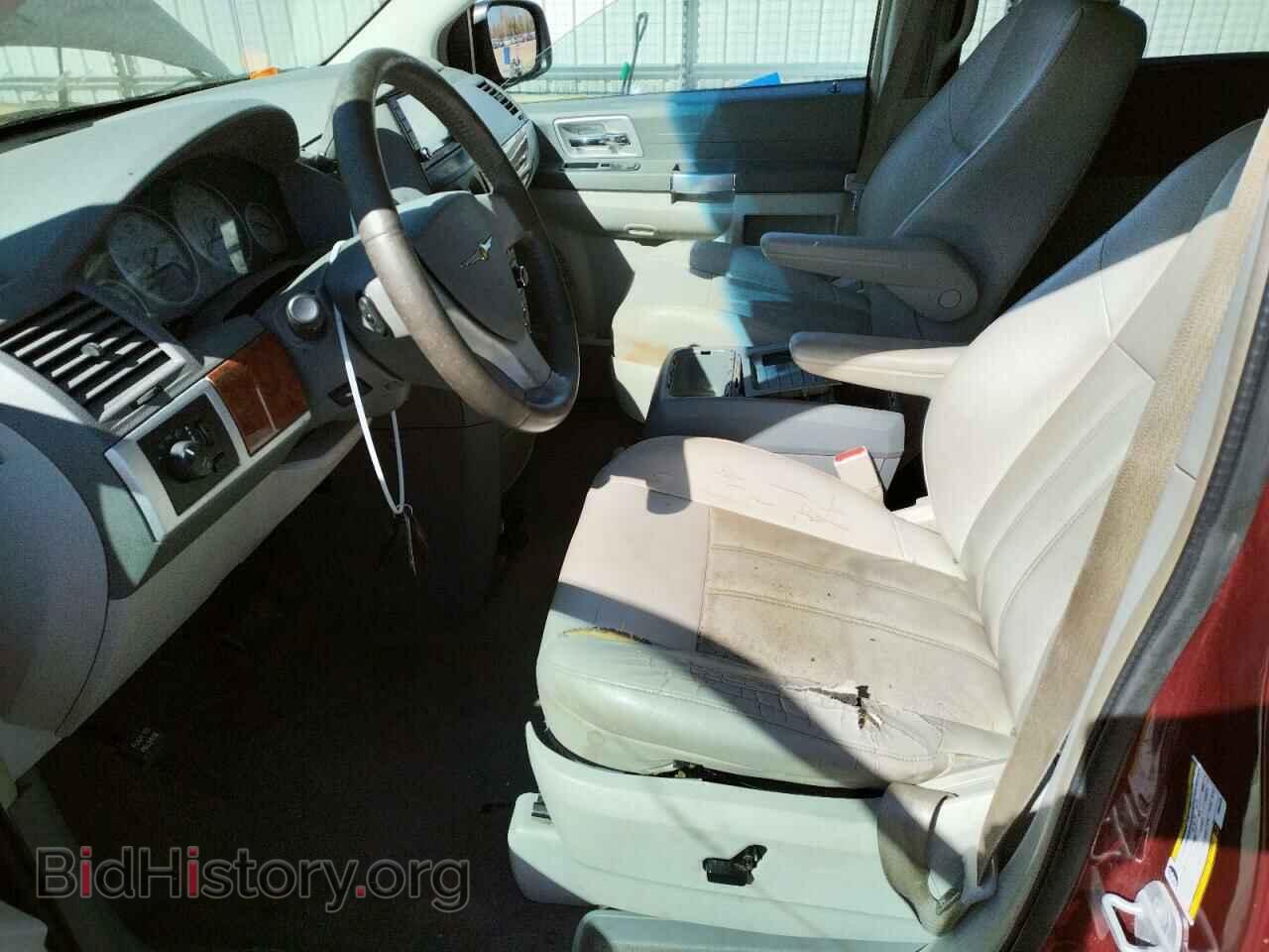 2008 CHRYSLER MINIVAN - VIN: 2A8HR54P68R656405 - Фото 7