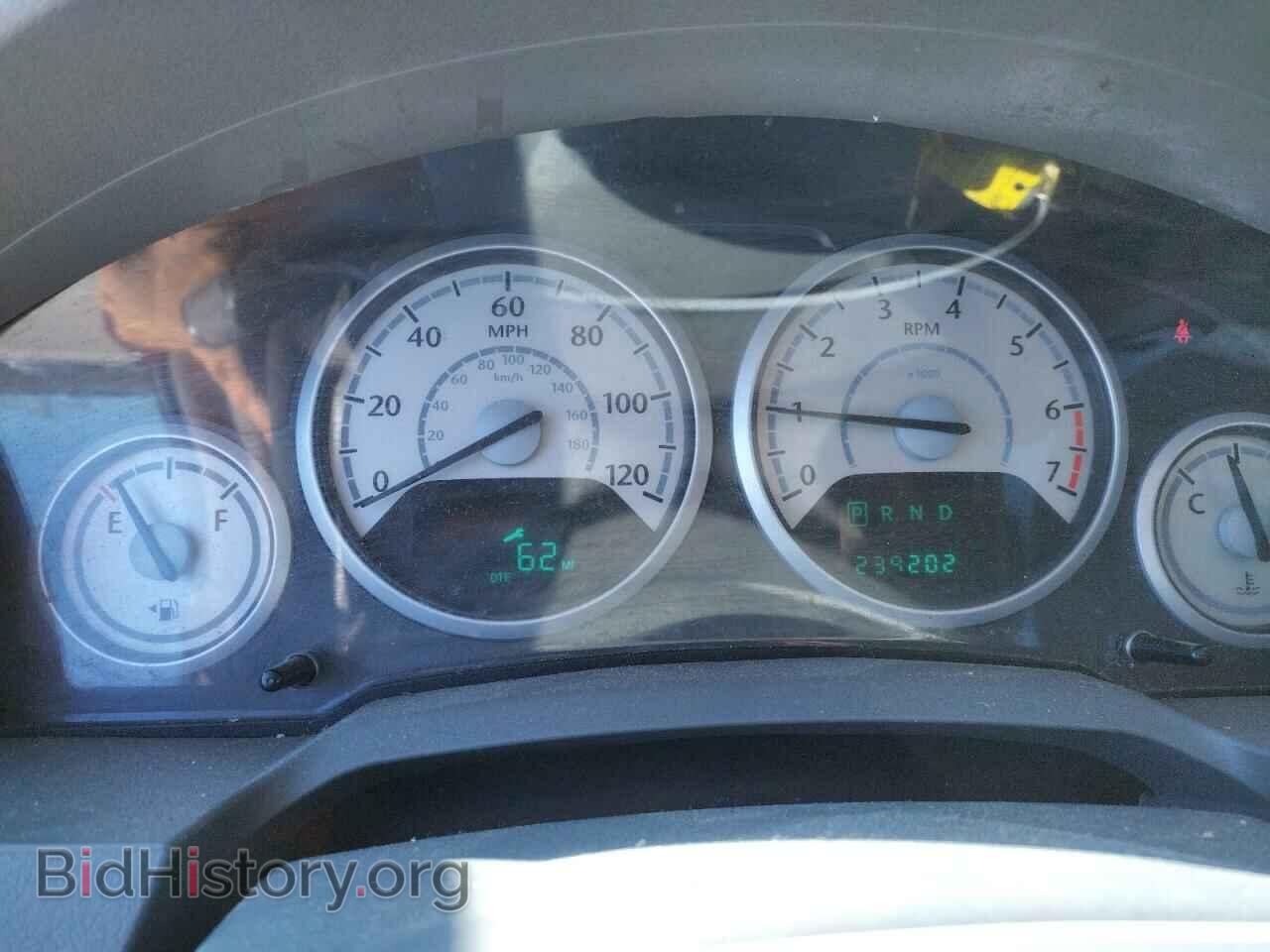 2008 CHRYSLER MINIVAN - VIN: 2A8HR54P68R656405 - Фото 9