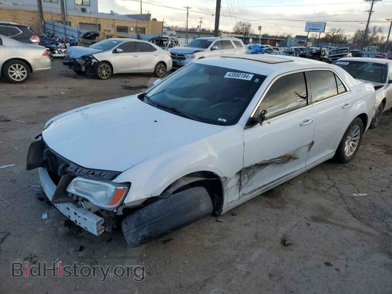 Фотография 2C3CCAAG6CH188887 - CHRYSLER 300 2012