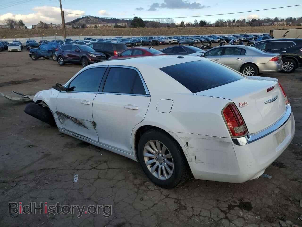2012 CHRYSLER 300 - VIN: 2C3CCAAG6CH188887 - Фото 2