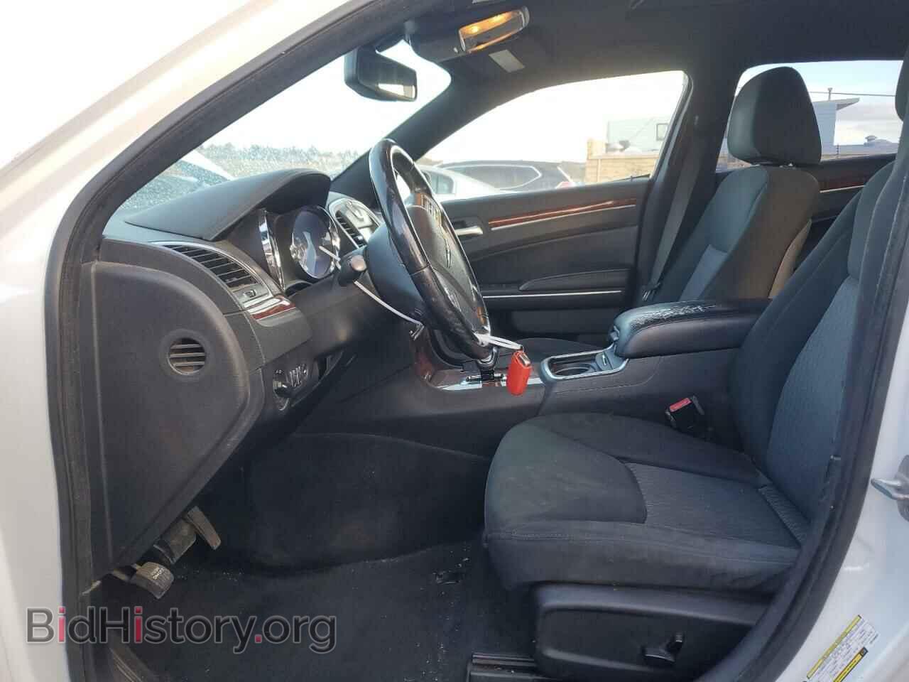 2012 CHRYSLER 300 - VIN: 2C3CCAAG6CH188887 - Фото 7