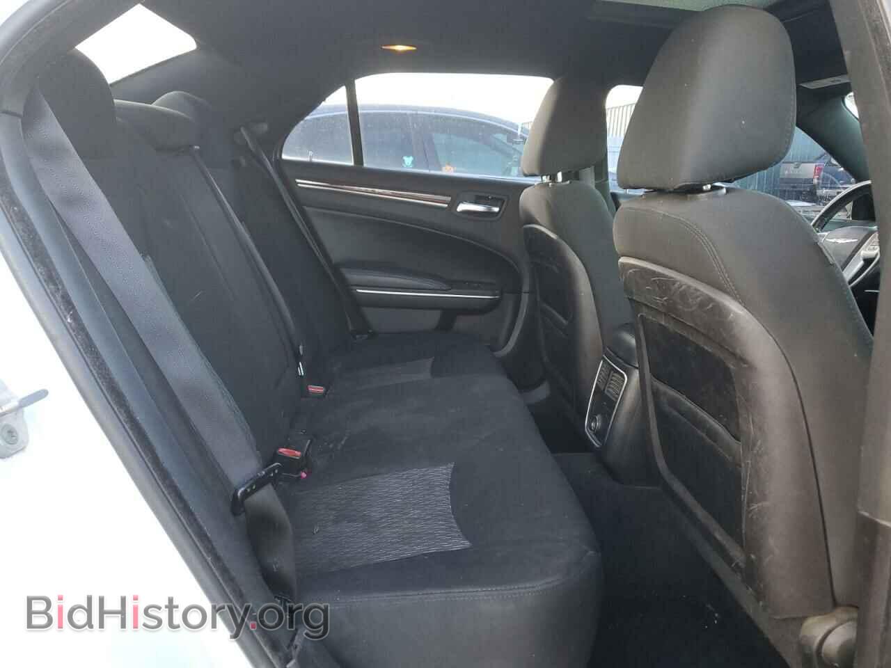 2012 CHRYSLER 300 - VIN: 2C3CCAAG6CH188887 - Фото 10