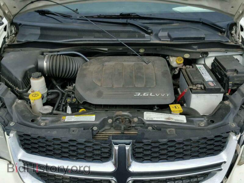 2011 Dodge CARAVAN (VIN 2D4RN4DG7BR722875) — фото 3 из 6