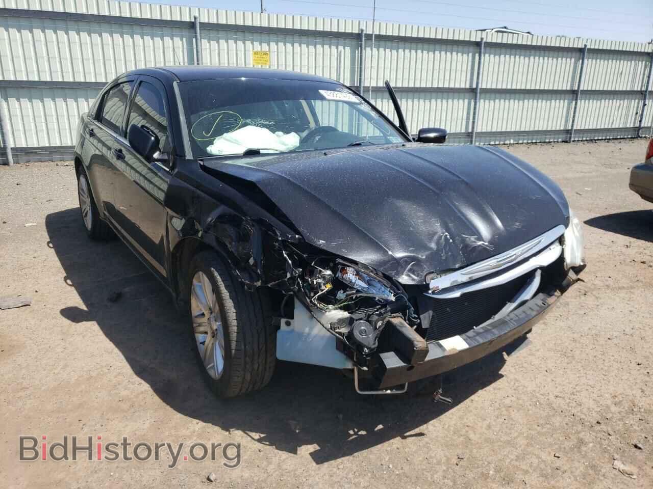 Photo 1C3BC1FB2BN614671 - CHRYSLER 200 2011