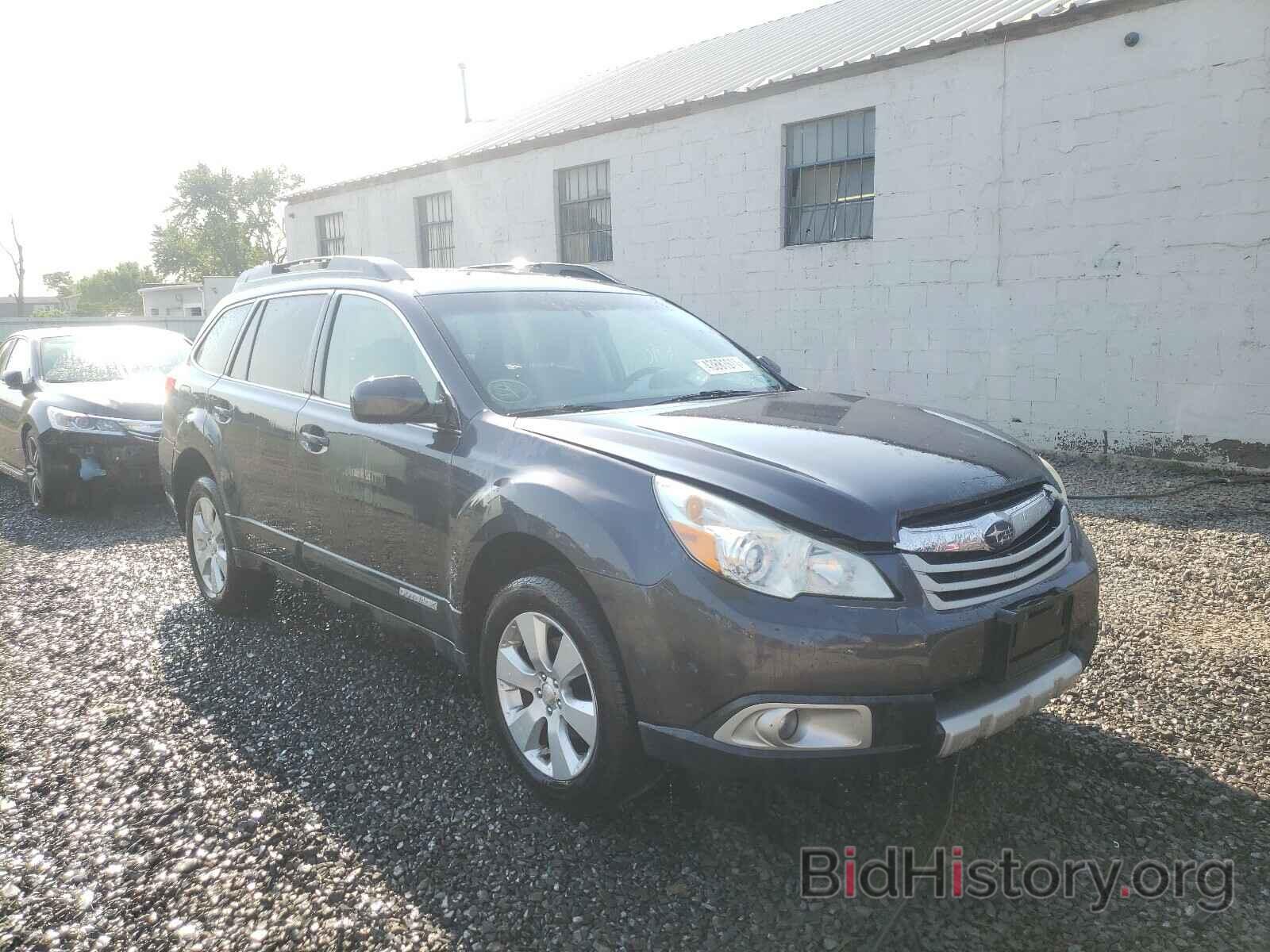 Photo 4S4BRBKC8B3363936 - SUBARU OUTBACK 2011