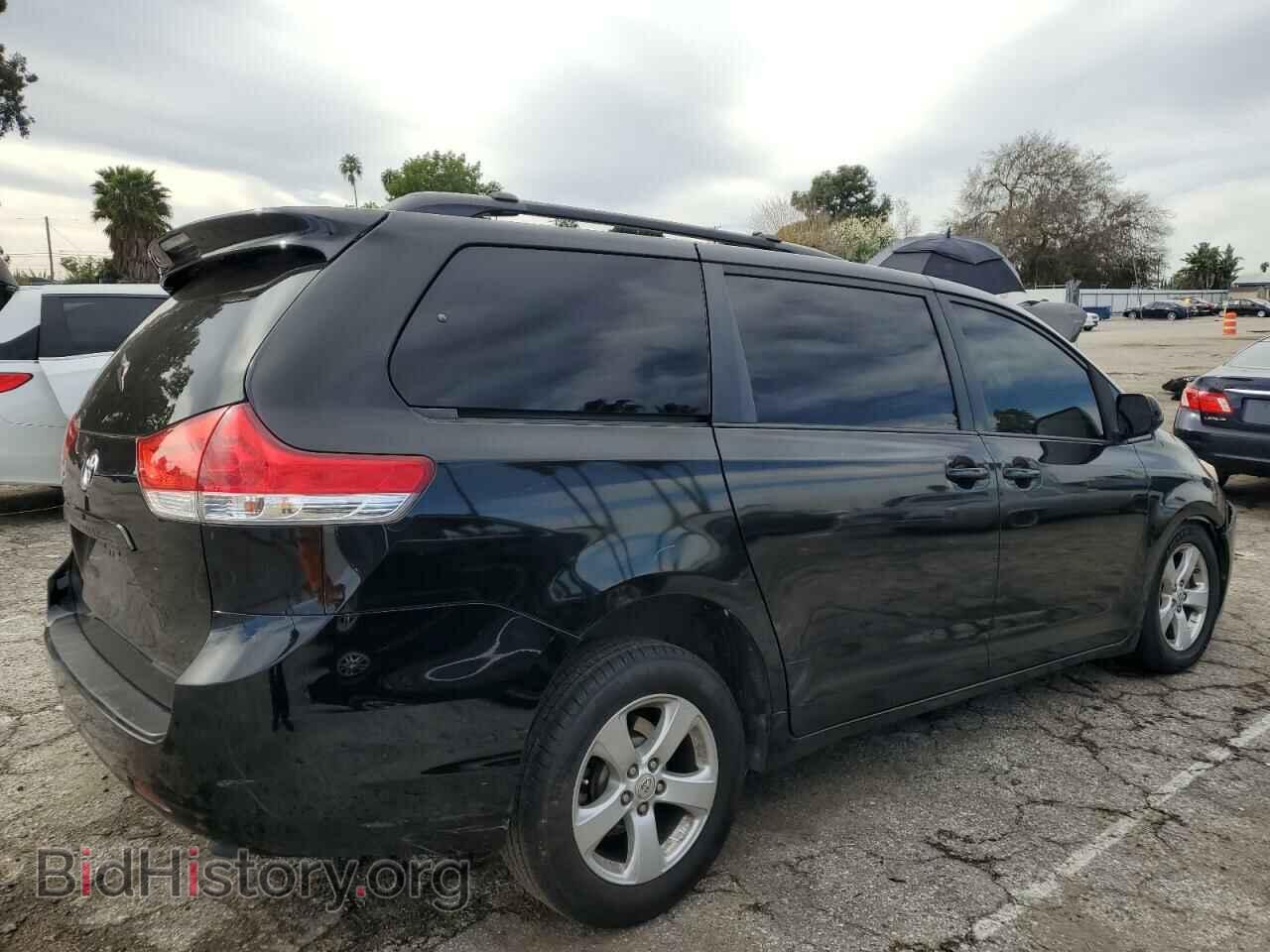 2012 TOYOTA All Models - VIN: 5TDKK3DCXCS267706 - Фото 3