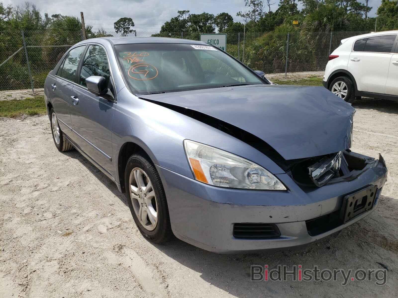 Photo 1HGCM56837A147415 - HONDA ACCORD 2007