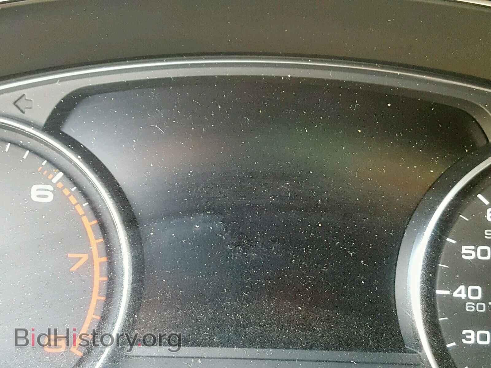 2017 AUDI A4 - VIN: WAUANAF4XHN017275 - Фото 8