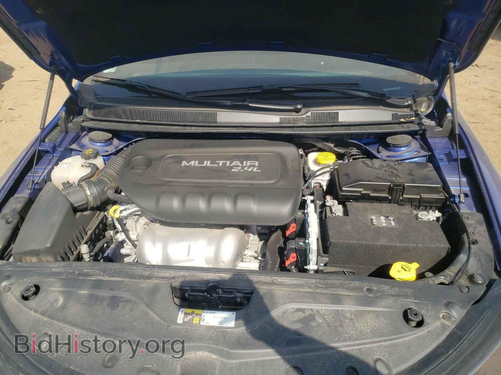 2016 CHRYSLER 200 - VIN: 1C3CCCBB8GN129254 - Фото 7