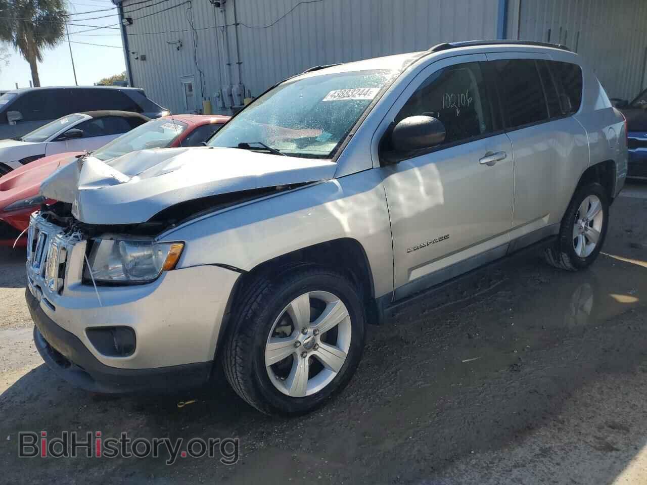Photo 1J4NT1FA1BD289575 - JEEP COMPASS 2011