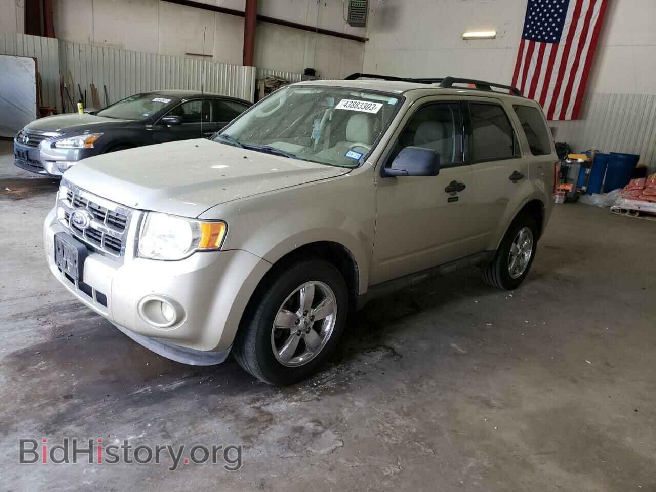 Фотография 1FMCU0D79AKB20132 - FORD ESCAPE 2010