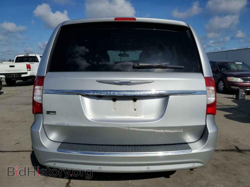 2011 Chrysler MINIVAN (VIN 2A4RR5DG0BR739745) — photo 6 of 13