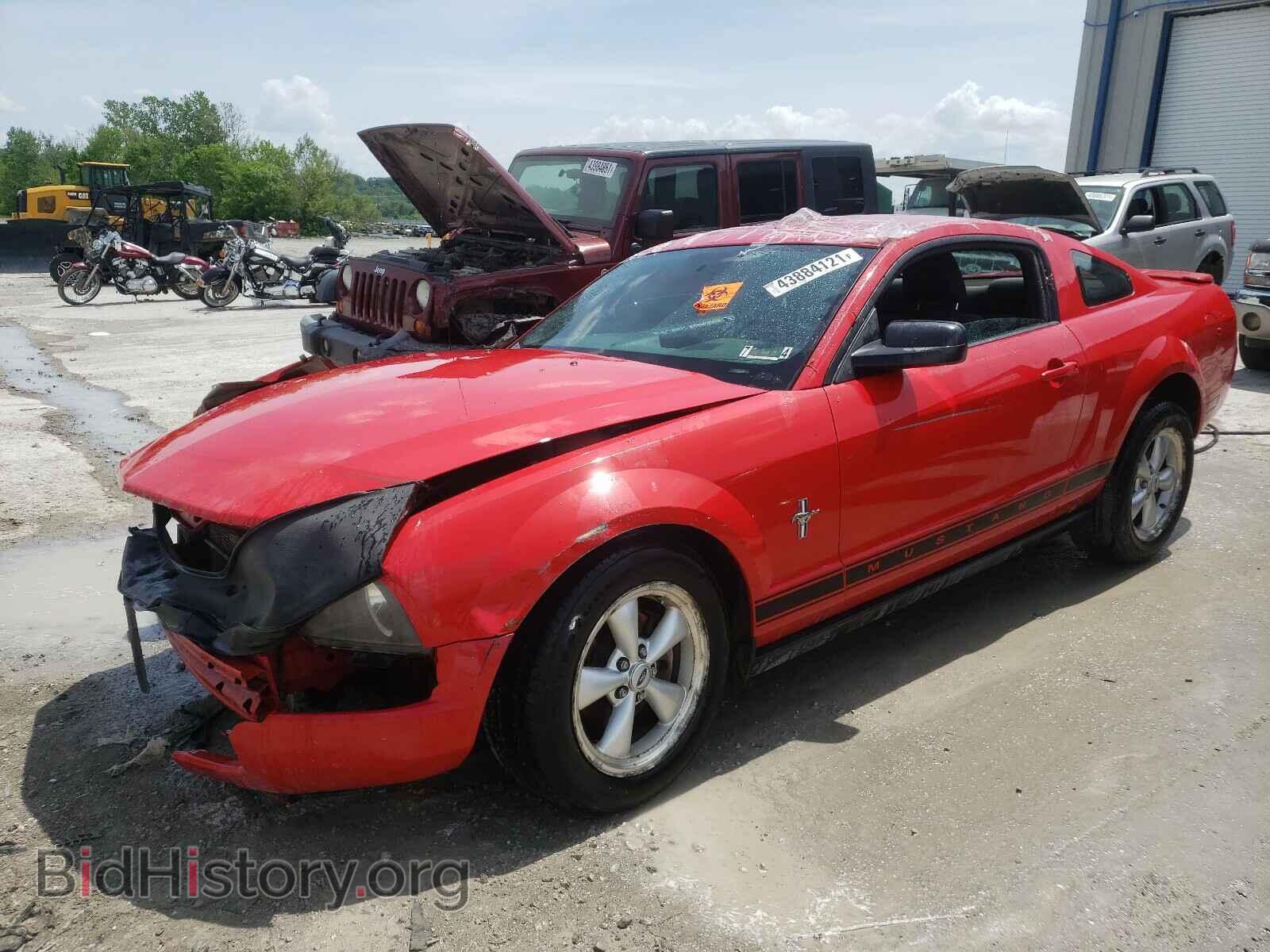2007 FORD MUSTANG - VIN: 1ZVFT80N375234994 - Фото 2
