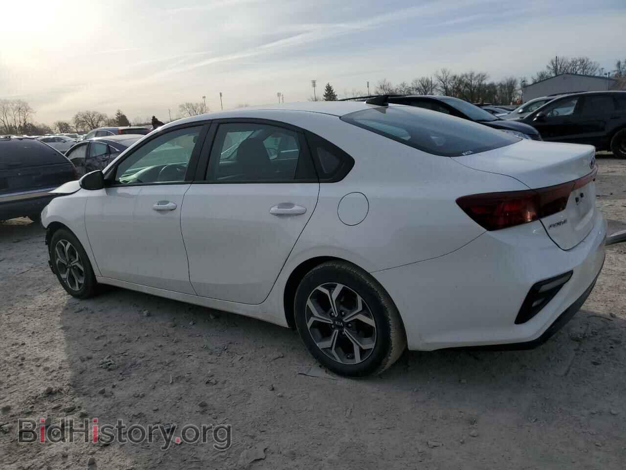2020 KIA FORTE - VIN: 3KPF24AD9LE233108 - Фото 2