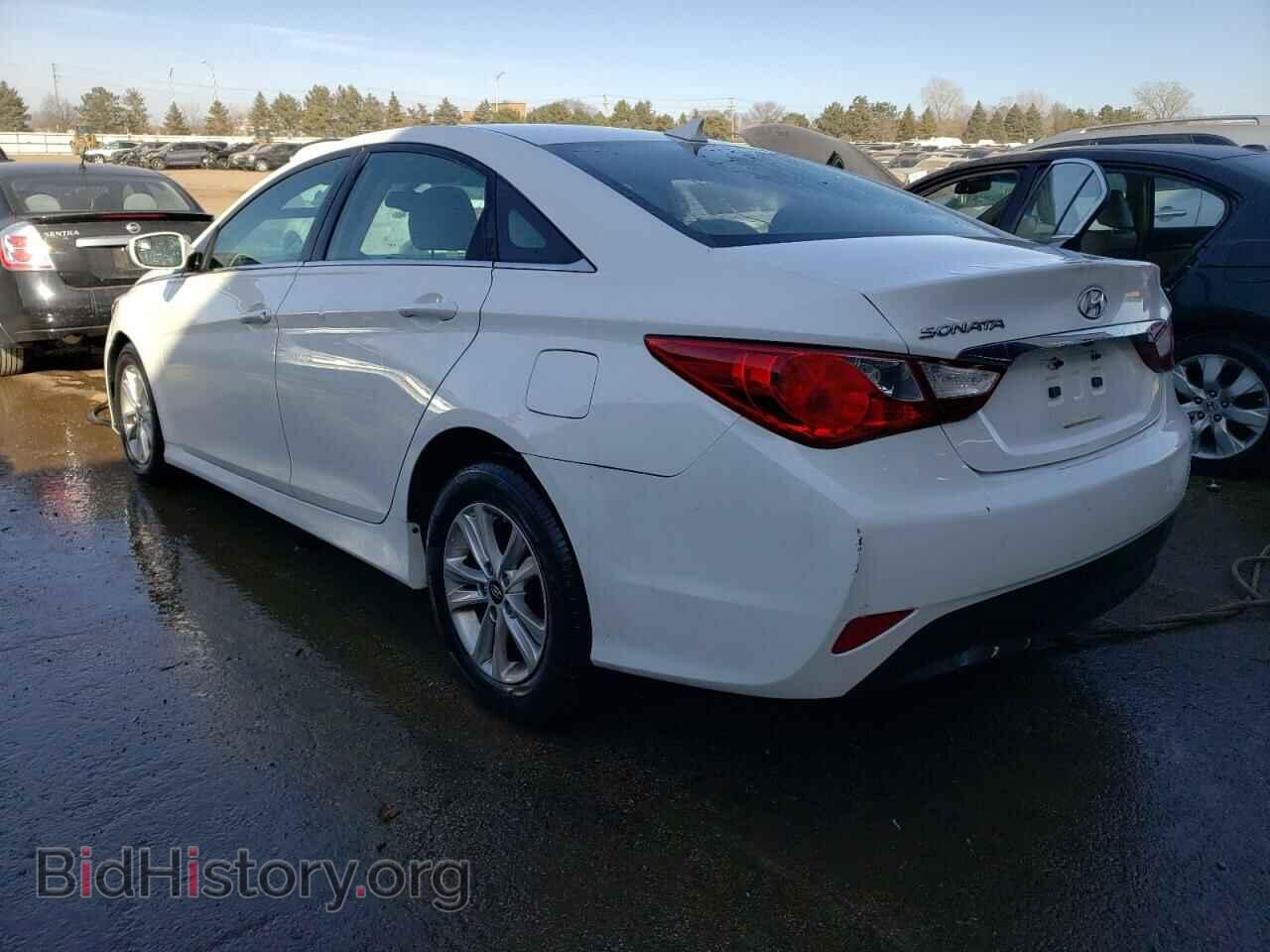 2014 HYUNDAI SONATA - VIN: 5NPEB4AC0EH896570 - Фото 2