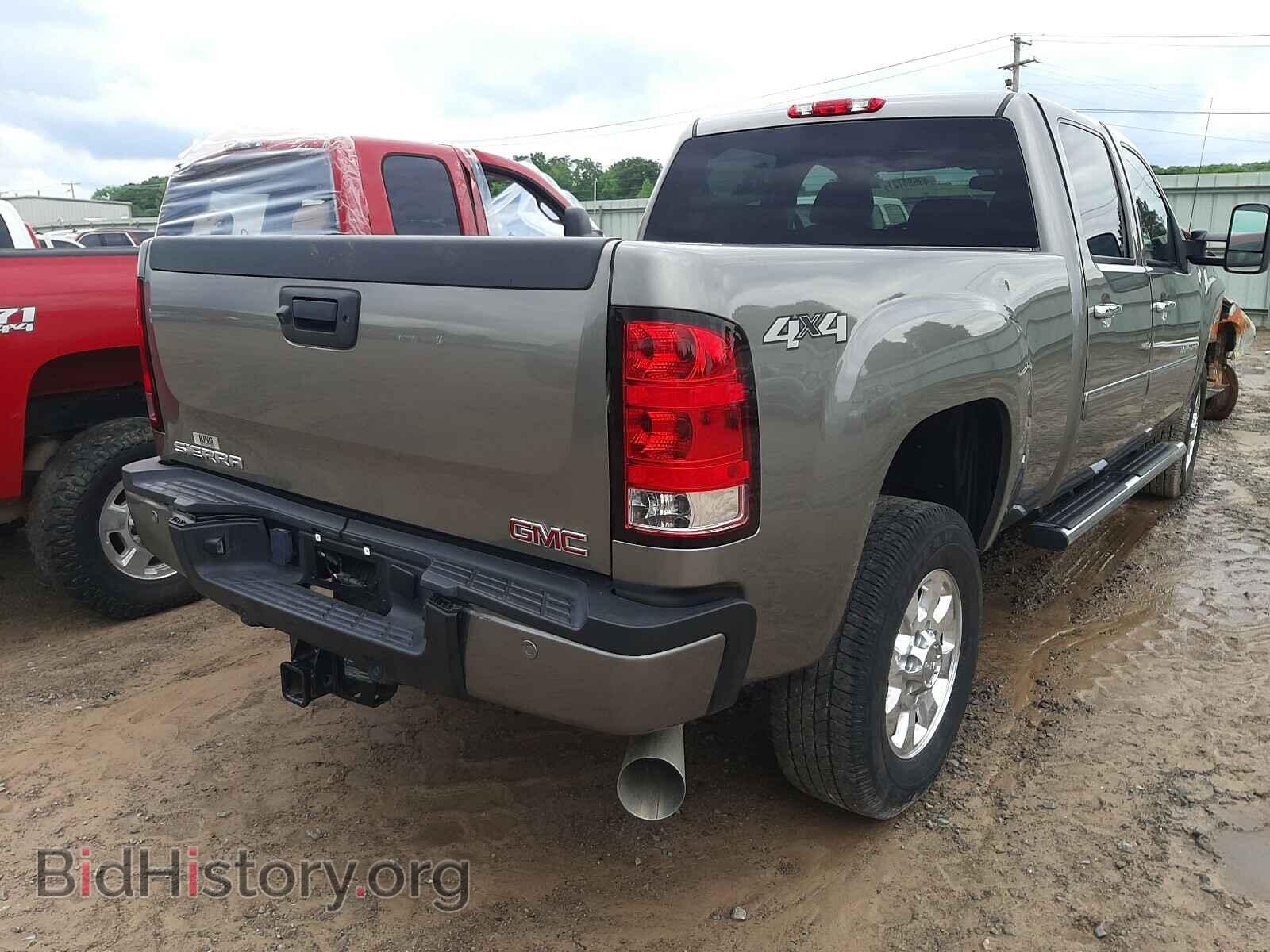 2013 GMC SIERRA - VIN: 1GT125E84DF139920 - Фото 4