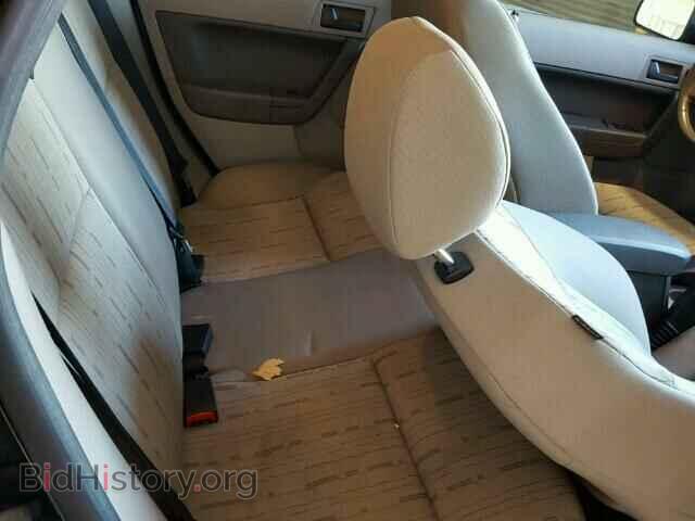 2010 FORD FOCUS - VIN: 1FAHP3FN7AW148220 - Photo 6