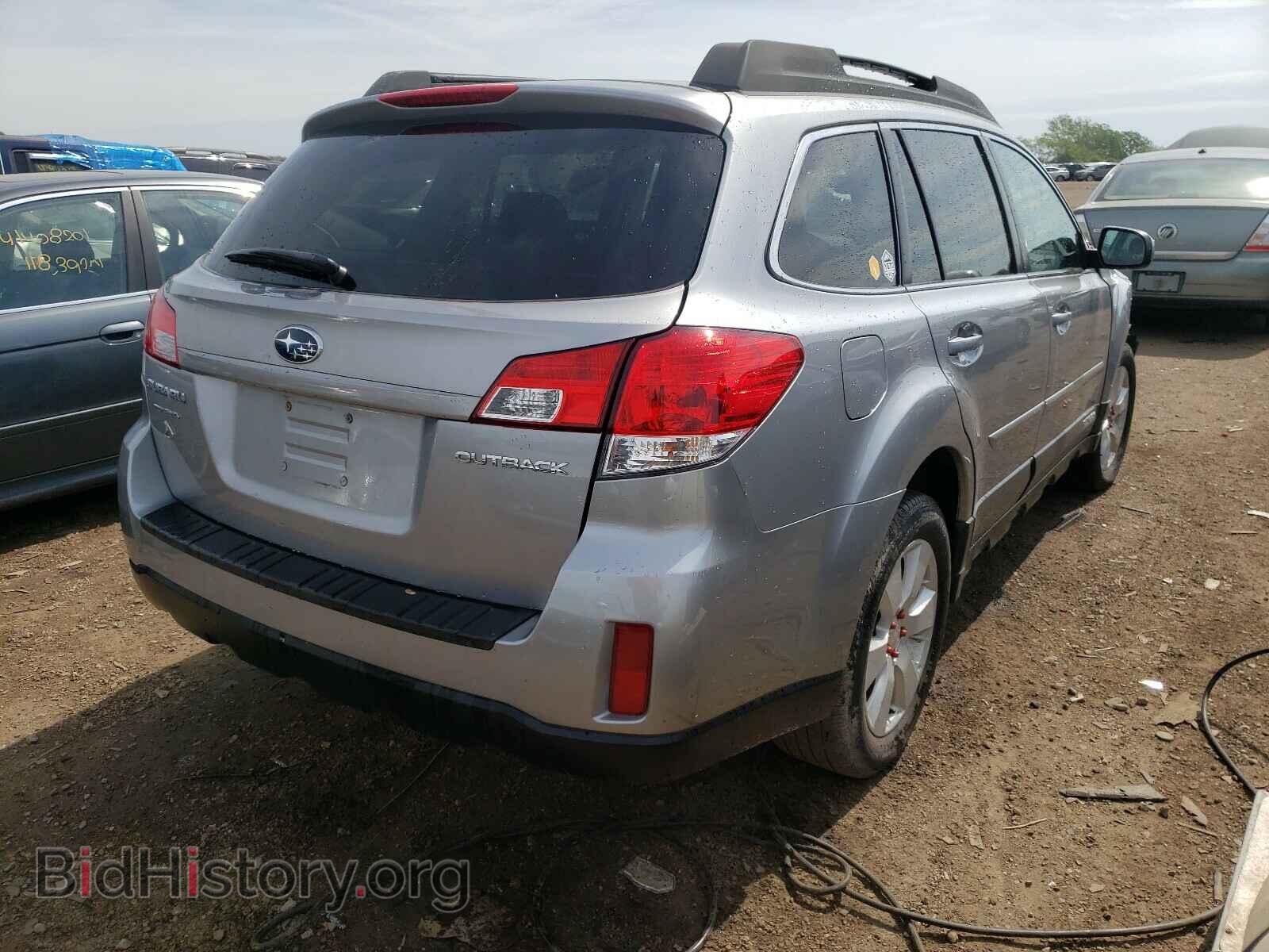 2011 SUBARU OUTBACK - VIN: 4S4BRCCC2B3399786 - Photo 4