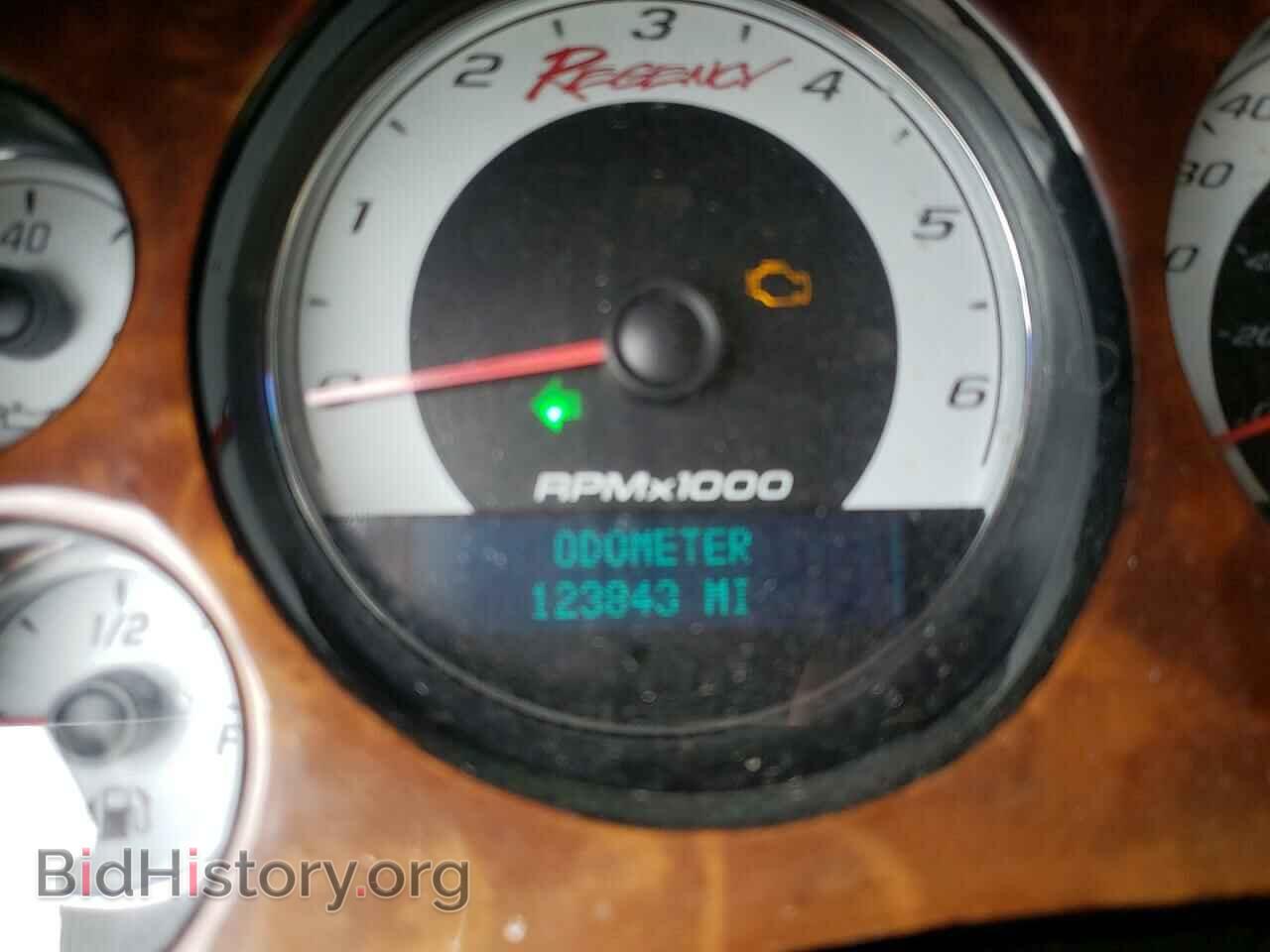 2007 GMC YUKON - VIN: 1GKFC13047R217953 - Фото 8