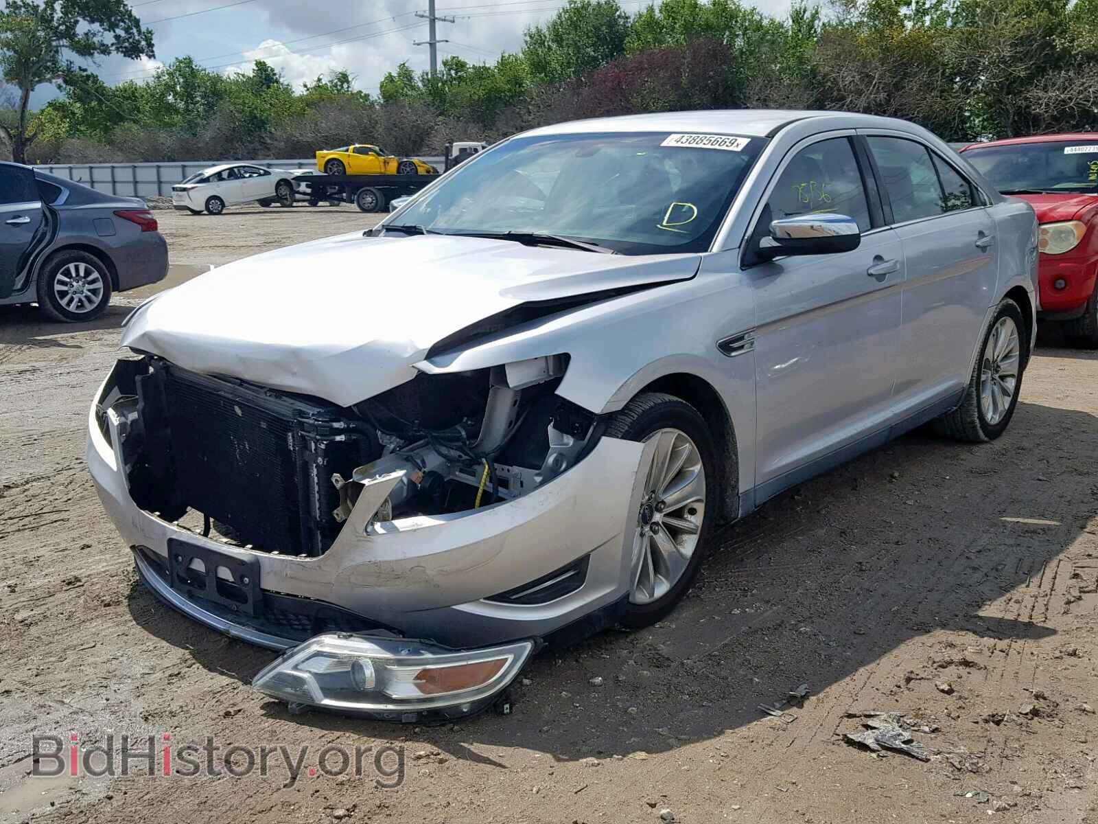 2011 FORD TAURUS - VIN: 1FAHP2FW9BG189933 - Photo 2