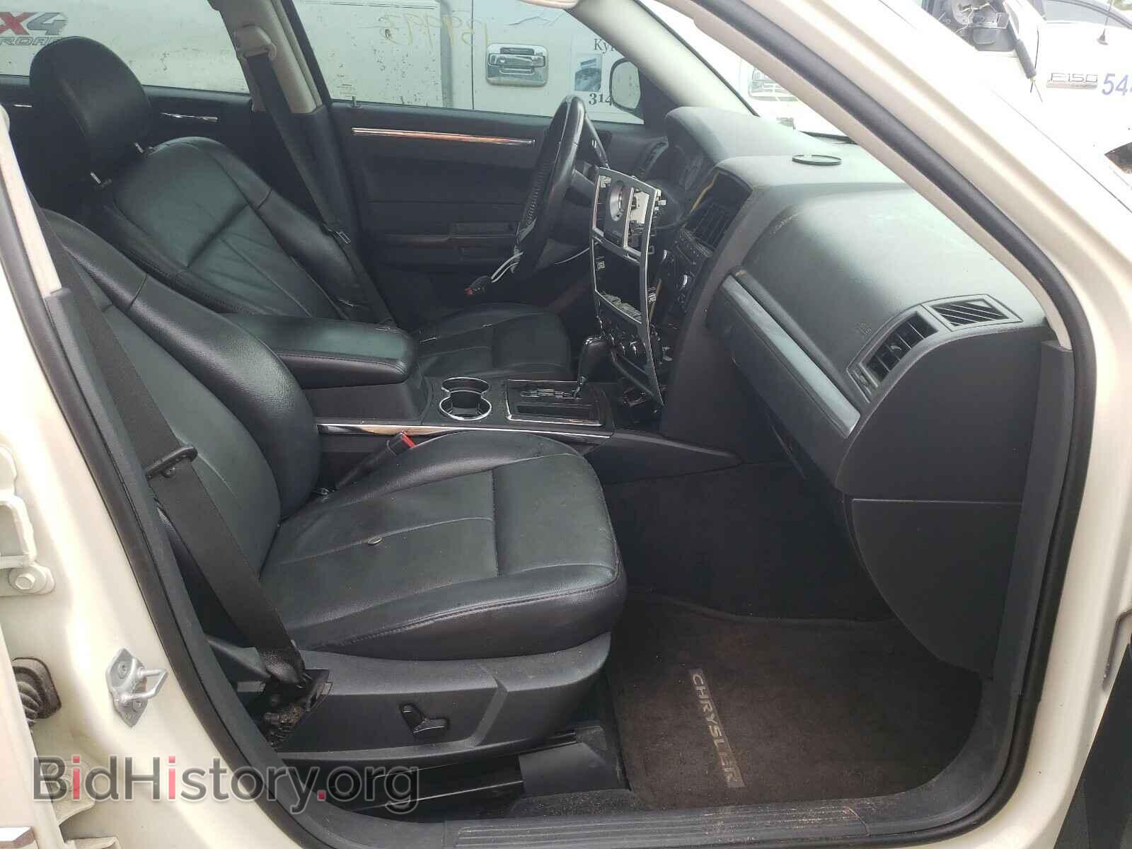 2010 CHRYSLER 300 - VIN: 2C3CA5CV9AH325908 - Фото 5