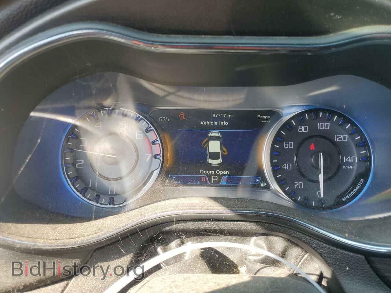 2016 CHRYSLER 200 - VIN: 1C3CCCBB5GN112816 - Фото 9