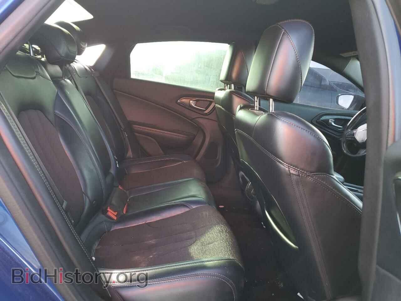 2016 CHRYSLER 200 - VIN: 1C3CCCBB5GN112816 - Фото 10