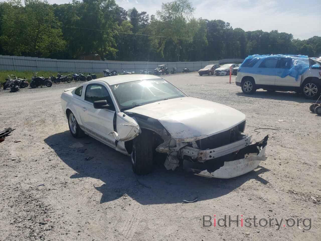Photo 1ZVFT80N775337108 - FORD MUSTANG 2007