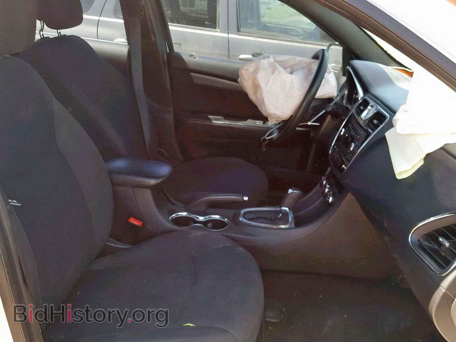 2014 CHRYSLER 200 - VIN: 1C3CCBAB6EN125213 - Фото 5
