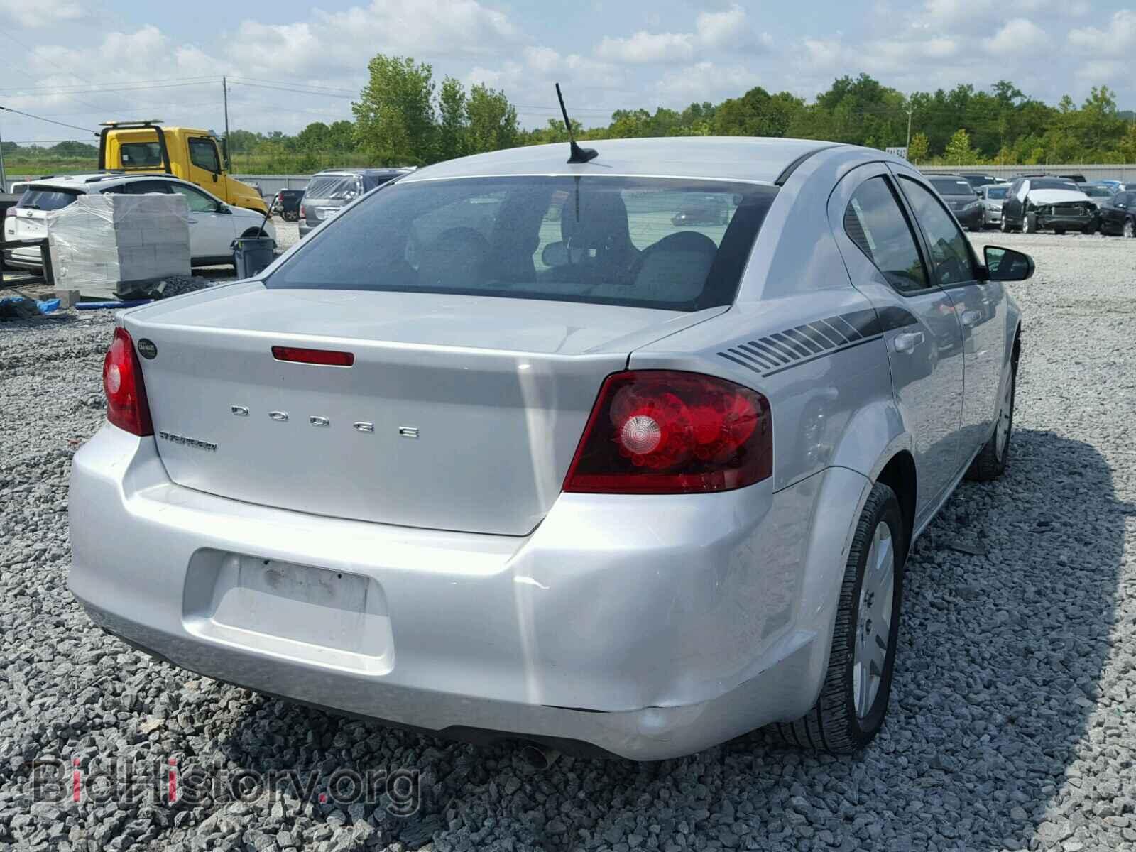 2011 DODGE AVENGER - VIN: 1B3BD4FB3BN588397 - Photo 4