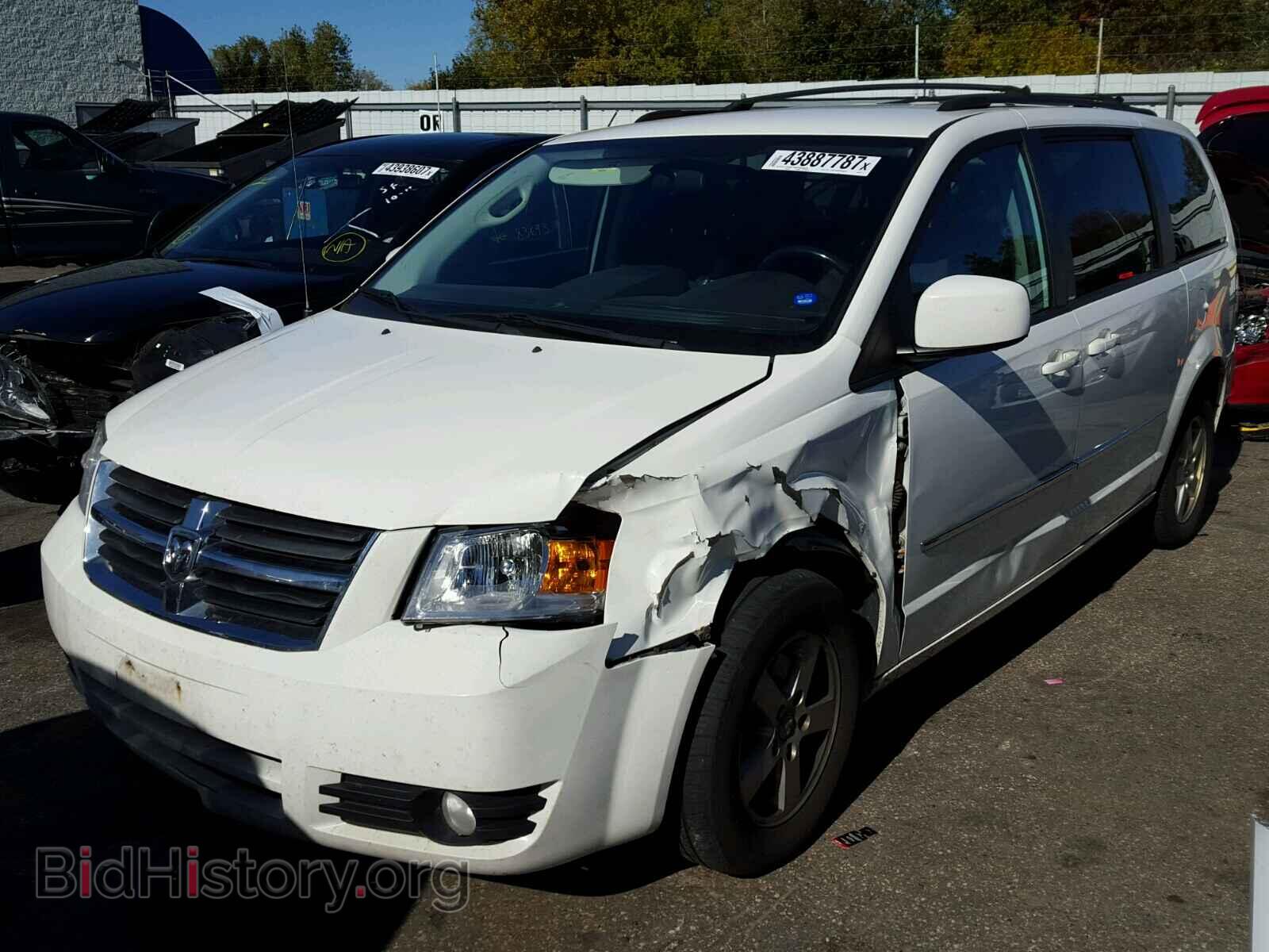 2010 DODGE CARAVAN - VIN: 2D4RN5D19AR181375 - Фото 2