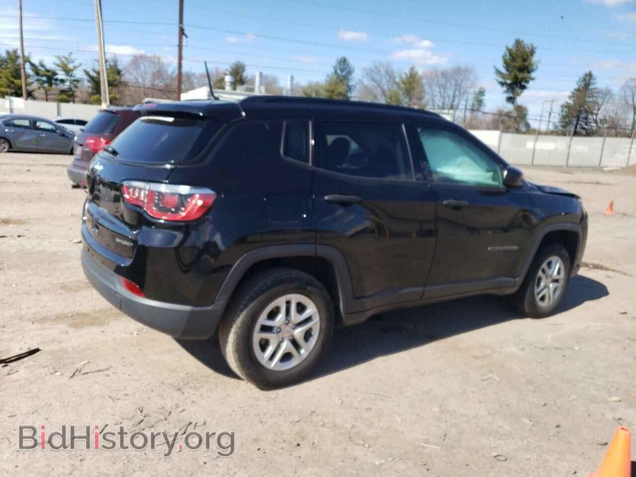 2018 JEEP COMPASS - VIN: 3C4NJDAB2JT131042 - Фото 3